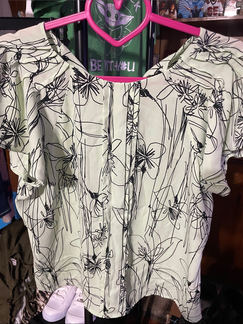 Women's Light Mint Floral Ruffle-Sleeve Blouse